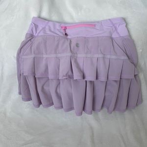 Beautiful lavender Lululemon ruffled skirt